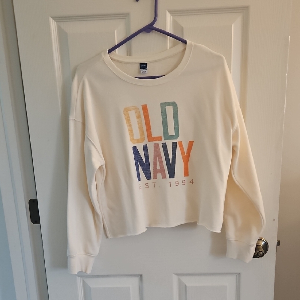 Old Navy Cream Sweatshirt